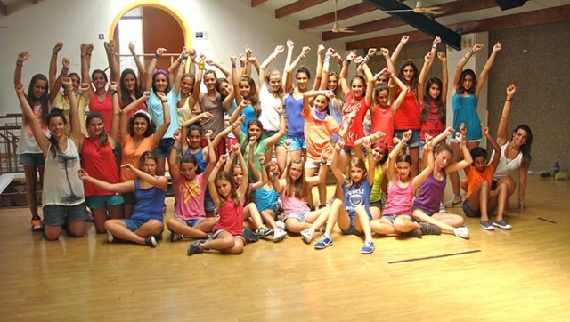ragazze in palestra per ballare